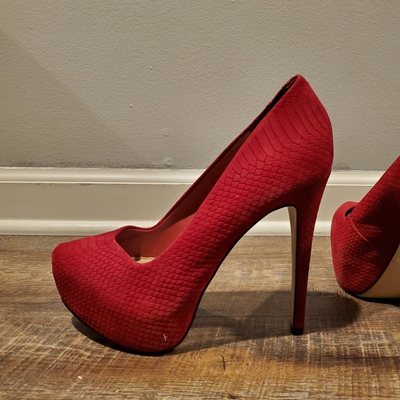 Aldo Shoes - Aldo Calida Red Heels
